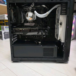 게이밍 컴퓨터 i9 9900kf, rtx3070,32G