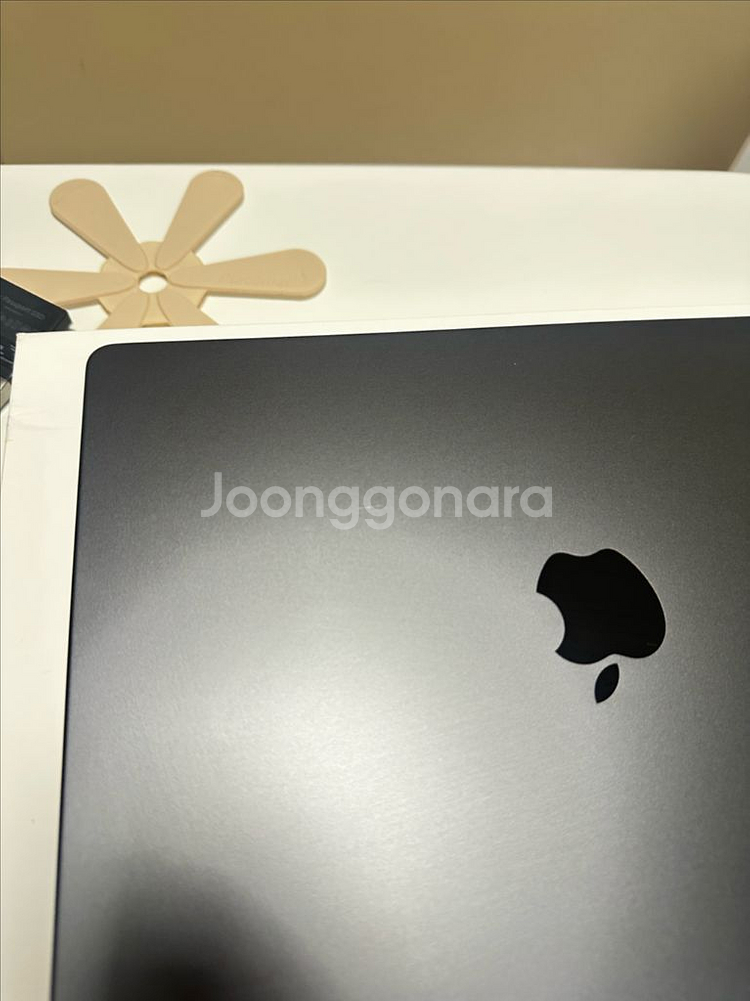 맥북프로14 M3 pro 18gb / 512gb--8
