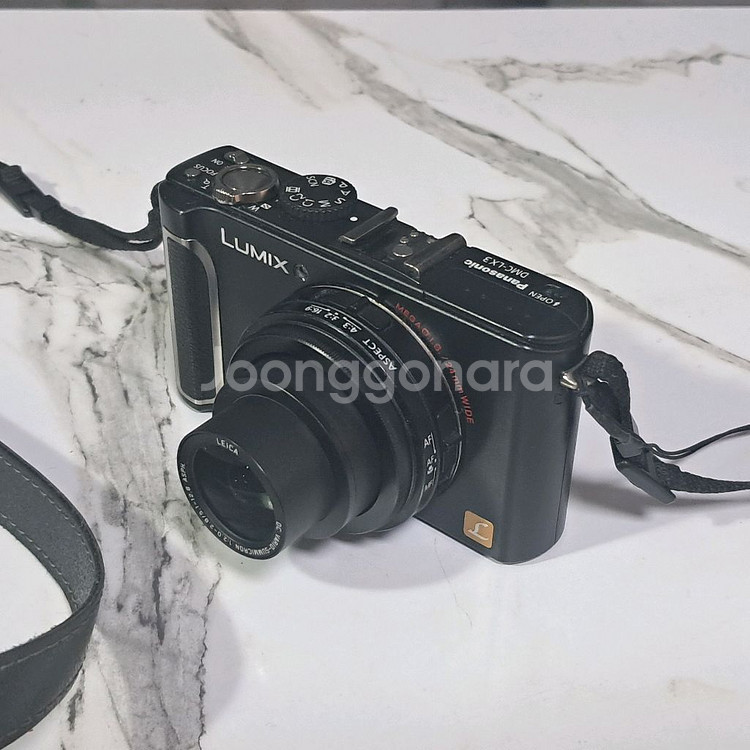 라이카 x 파나소닉 Lumix LX3 빈티지 디카--3