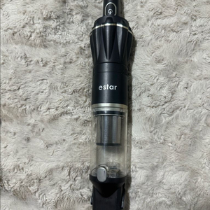 흡입력 좋은 이스타무선 핸디 청소기 EST-VX1000