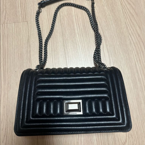 쿠론 Couronne 체인 숄더백