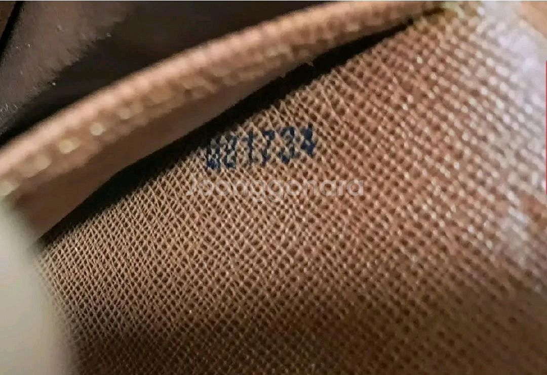 루이비통백 장지갑--2