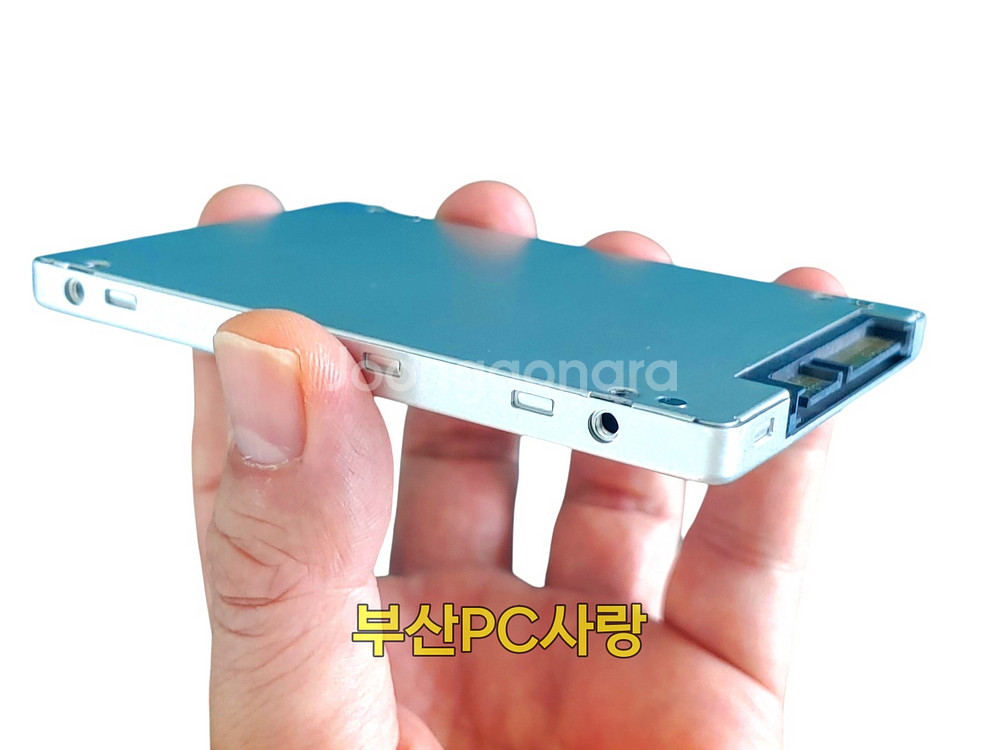 마이크론 1300 SATA 2.5인치 1TB SSD--4