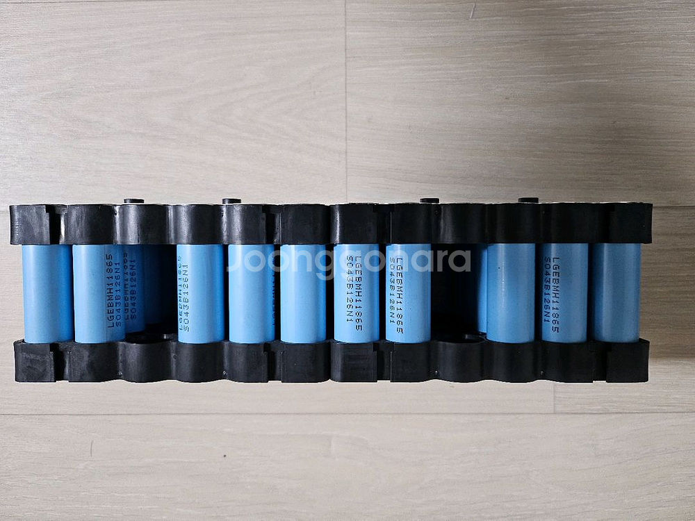 LG 18650 MH1 3200mAh 4직렬 12병렬--3