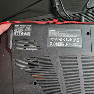 기가바이트노트북 새거팝니다