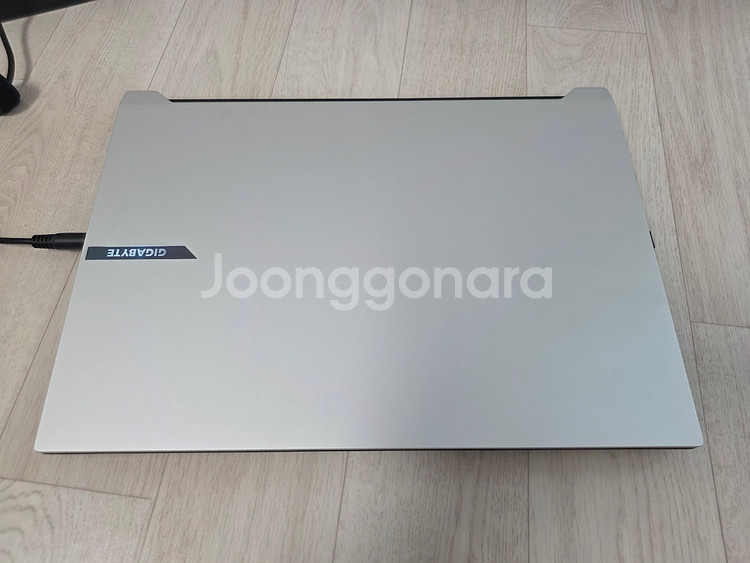 기가바이트 에어로 x16 RTX5060팝니다.--1