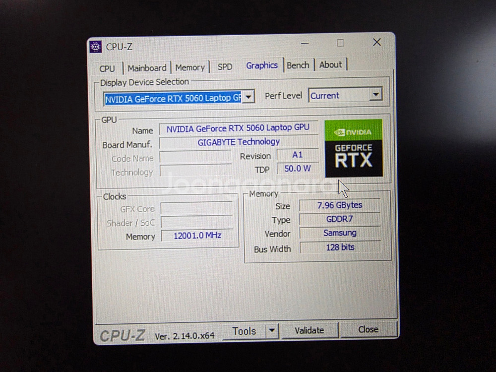 기가바이트 에어로 x16 RTX5060팝니다.--3
