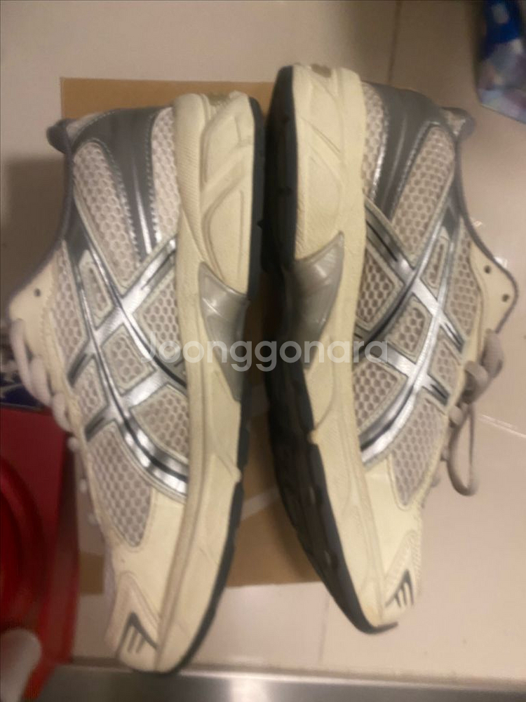 아식스 젤1130 베이지 230사이즈 런닝화--3