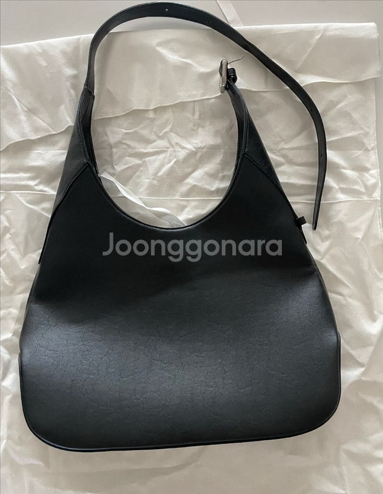 엣클립 오브백 블랙--0