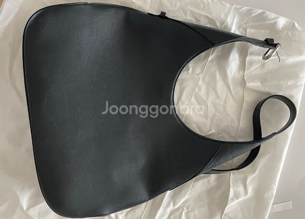 엣클립 오브백 블랙--4