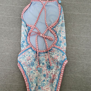 후그 핑크스카프 로우컷 30