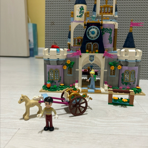 레고 디즈니 신데렐라의 드림캐슬 41154(5개)