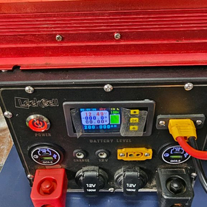 12.6v 200ah