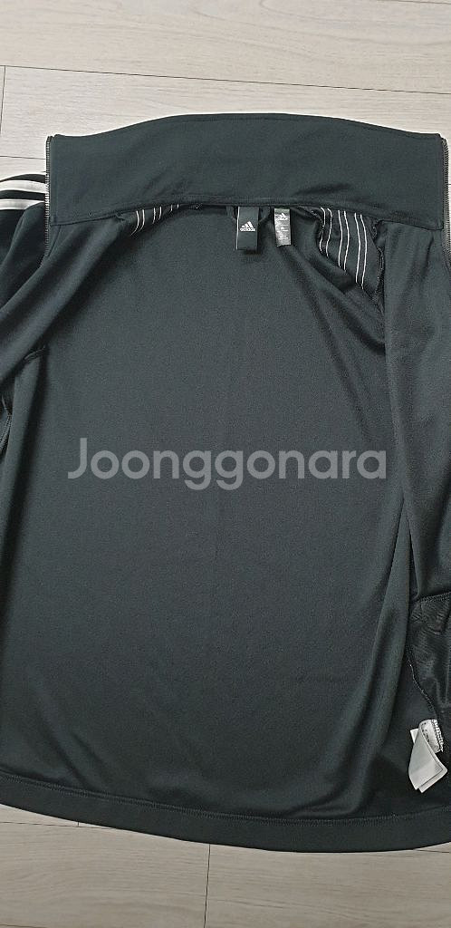 아디다스정품(해외판) 트레이닝져지 XL 105호 S급!--2