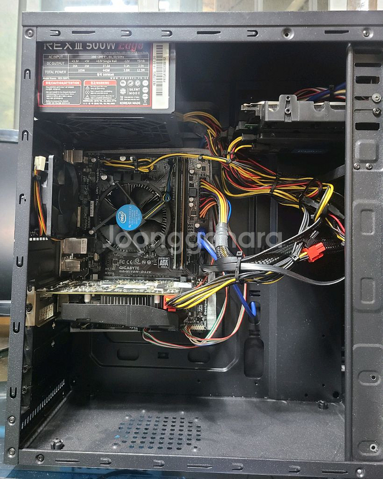 컴퓨터 데스크탑 PC 본체 팝니다--2