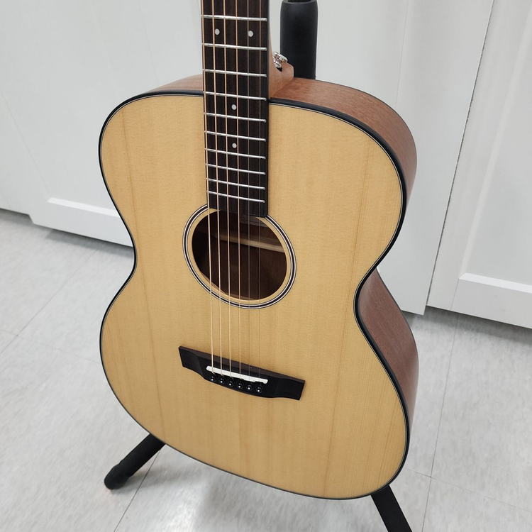 헥스 OM바디 탑솔리드 기타 F200--3