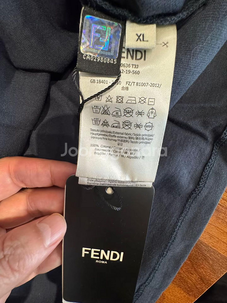 [펜/디] 새상품 / 반팔 / 약 100--3