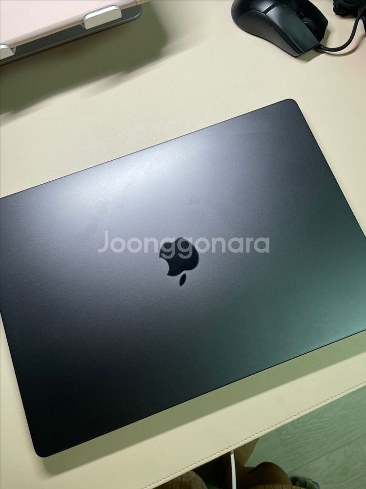 맥북 프로 m4 16인치 블랙 48램 512기가--0