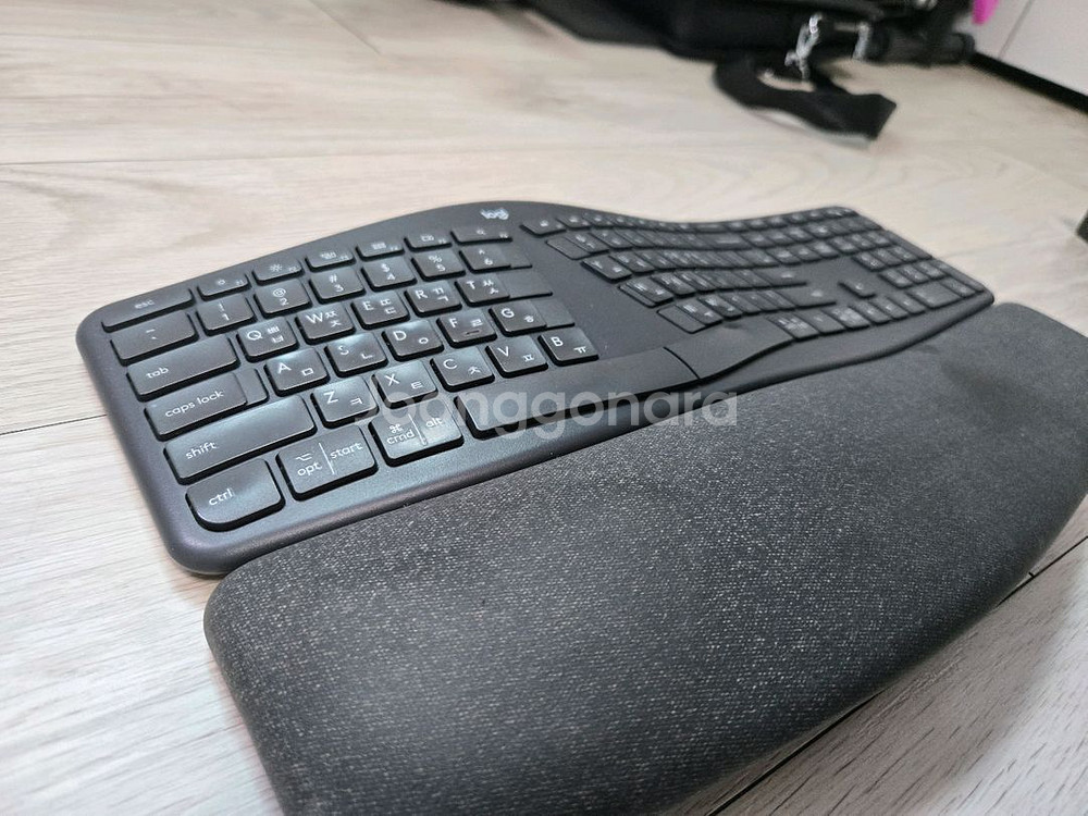 로지텍 인체공학 키보드 k860--3