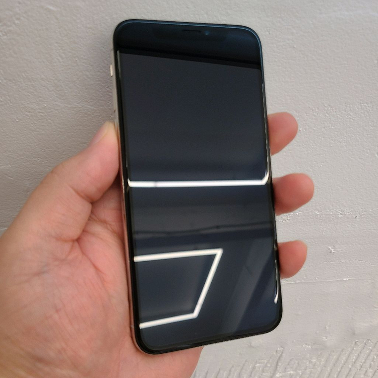 [배터리 100%] 아이폰XS 256gb 실버색상 이미지