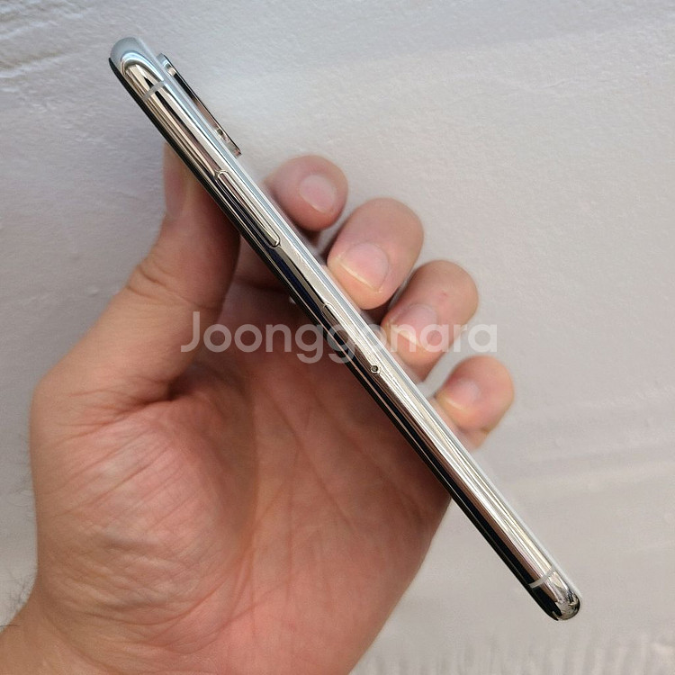 [배터리 100%] 아이폰XS 256gb 실버색상--4