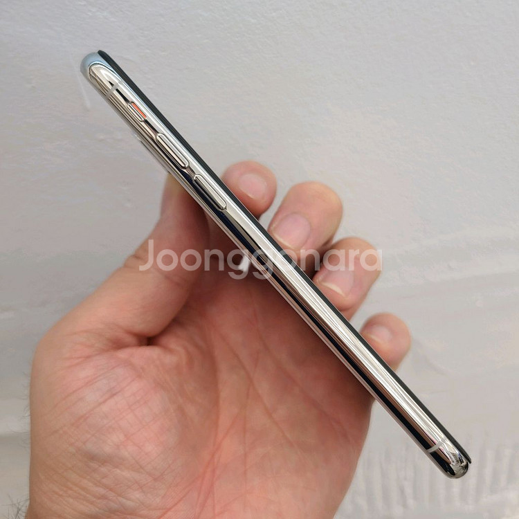 [배터리 100%] 아이폰XS 256gb 실버색상--3