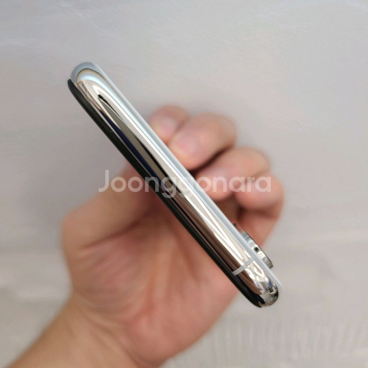 [배터리 100%] 아이폰XS 256gb 실버색상--5