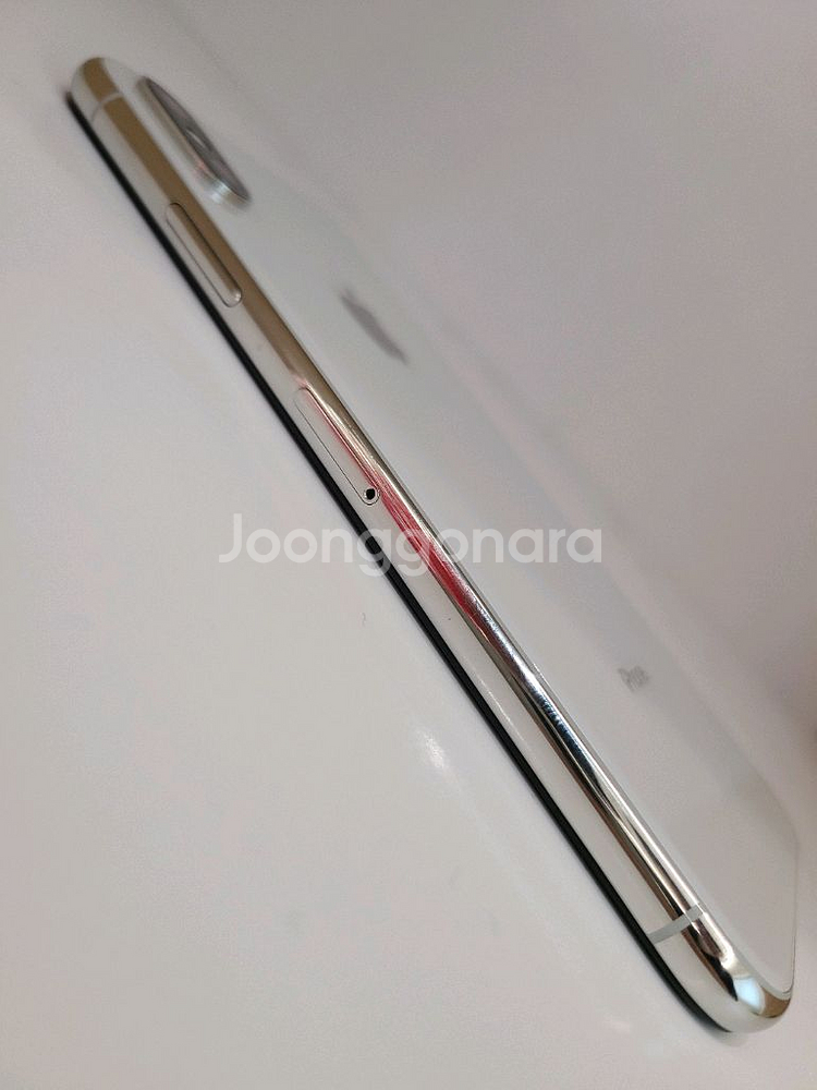 [배터리 100%]아이폰XS 256gb 실버색상 팝니다--3