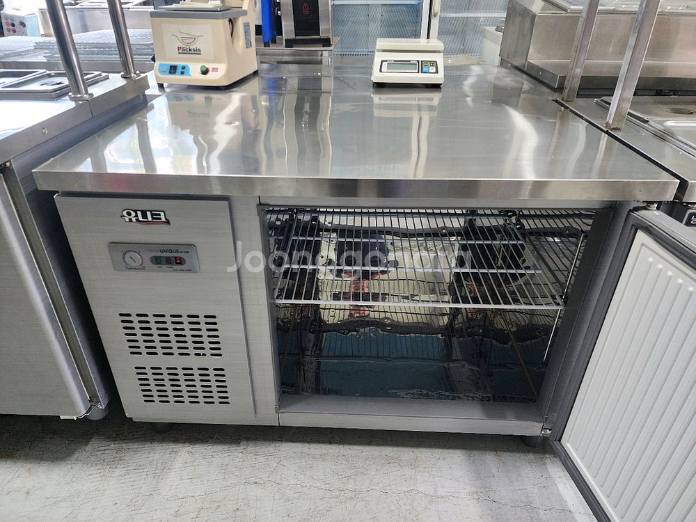 1200테이블 냉장고 판매 합니다--5