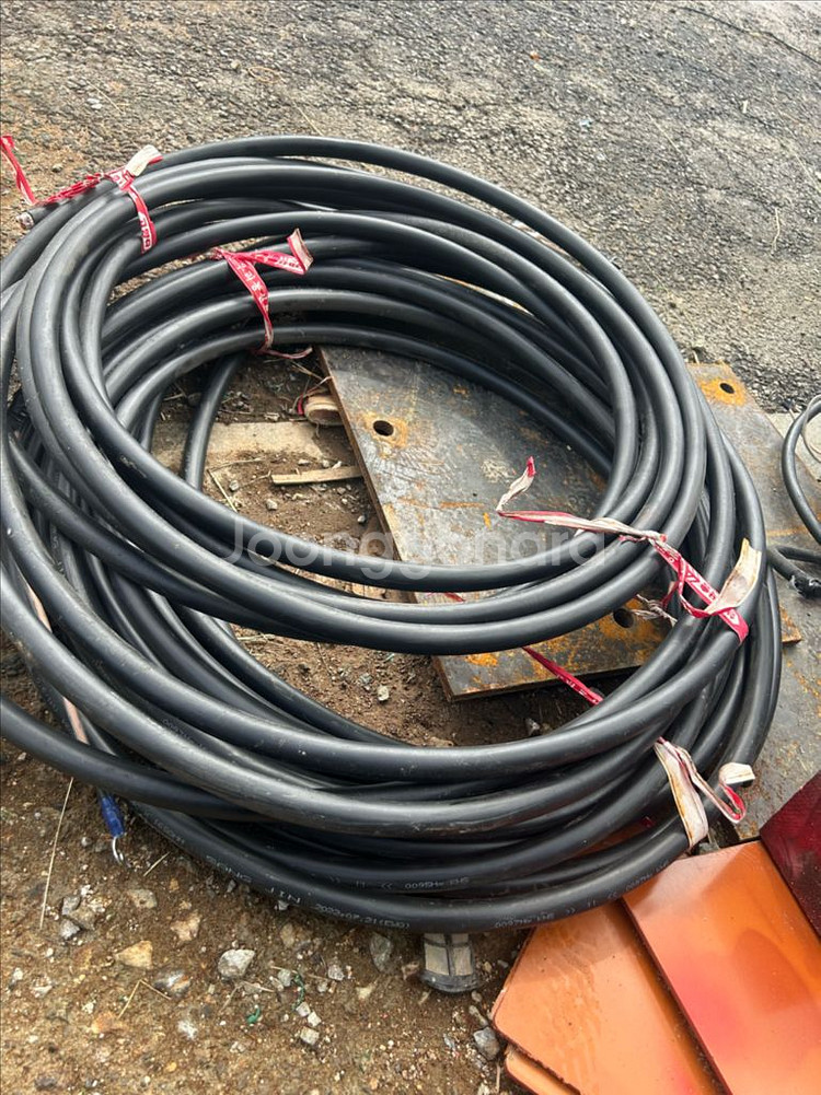 4cx 16sq 40m--0