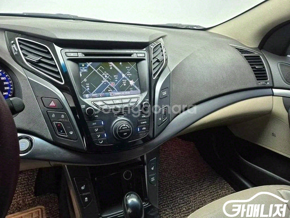 [현대]i40 1.7 VGT MODERN (5인승) #--9
