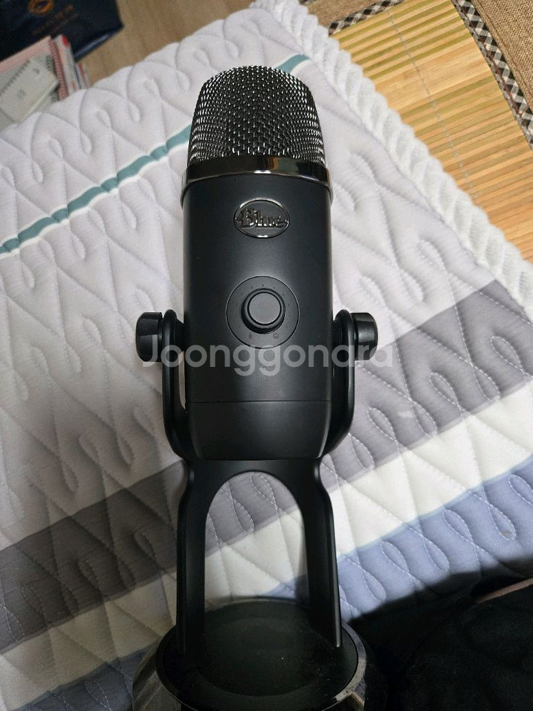 블루예티x마이크 판매합니다--0