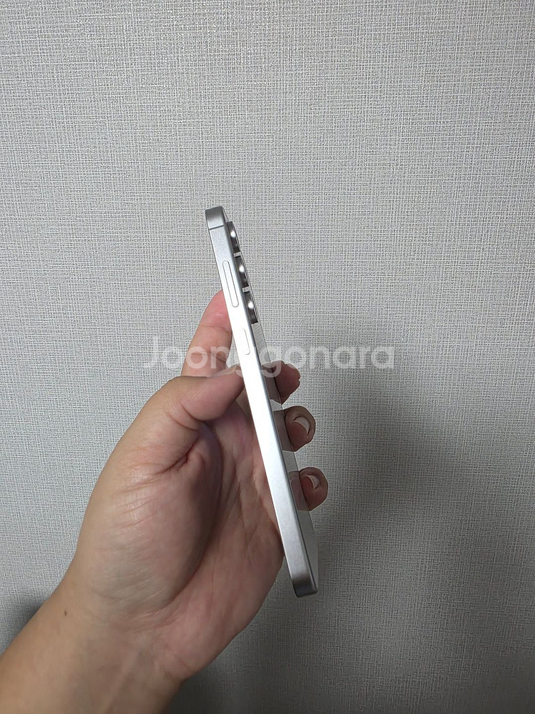 갤럭시 S24FE 그레이 256기가 A급 팔아요~--2