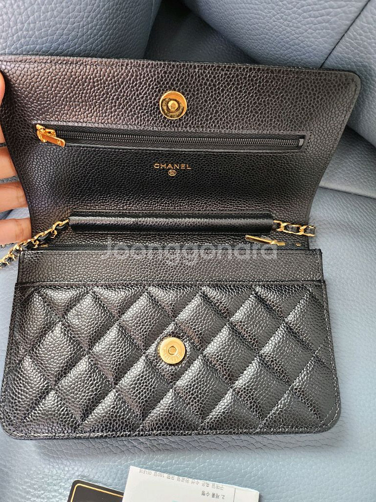 샤넬 WOC 캐비어 블랙--1