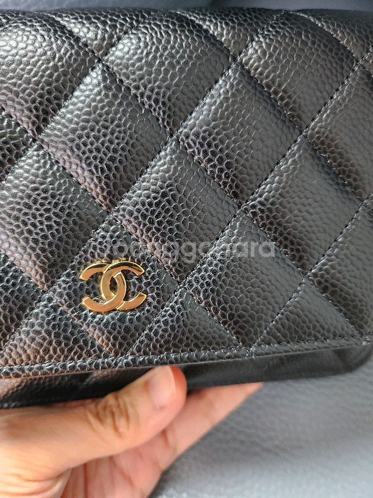 샤넬 WOC 캐비어 블랙--2