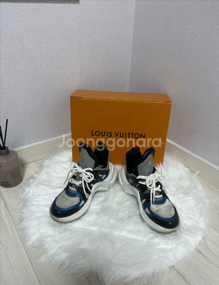 [38] 루이비통 아치라이트 스니커즈 신발--0