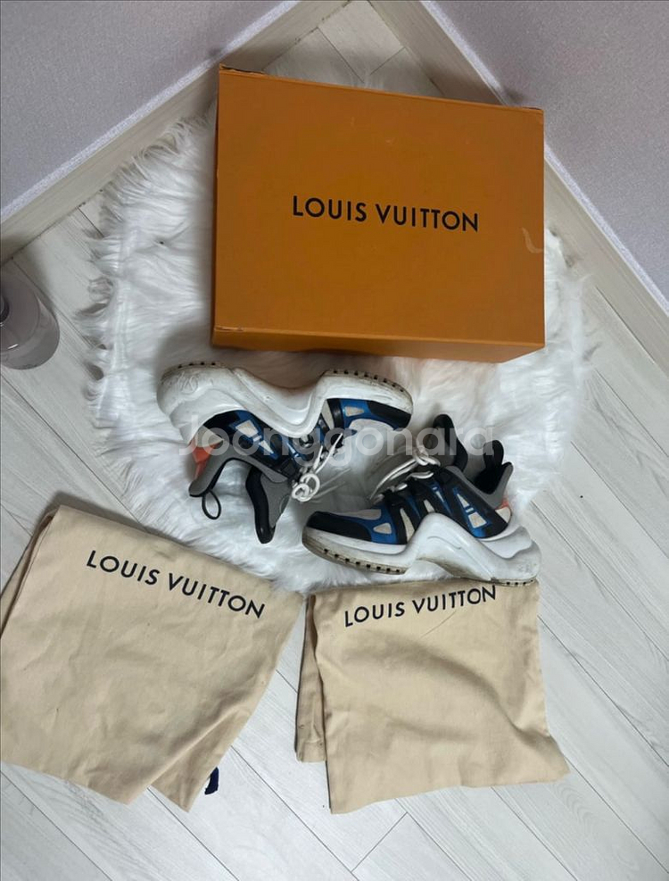 [38] 루이비통 아치라이트 스니커즈 신발--1