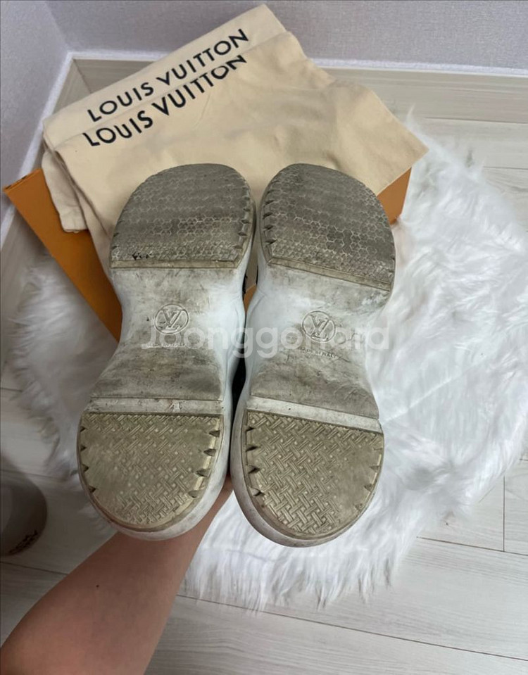 [38] 루이비통 아치라이트 스니커즈 신발--7