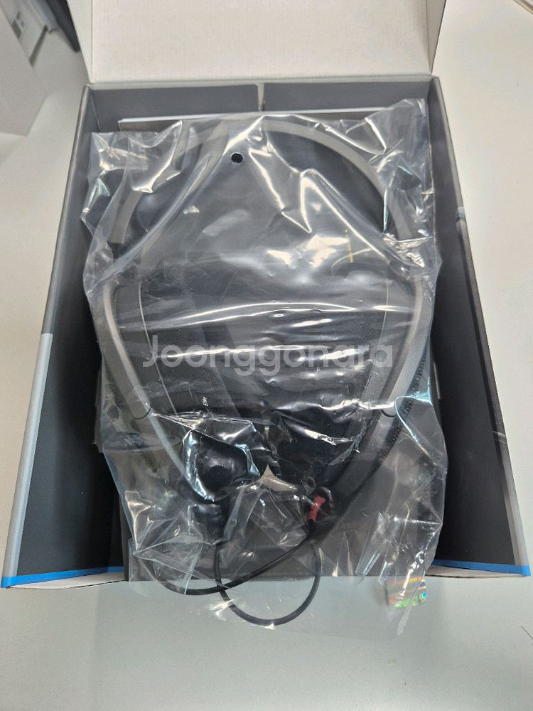 젠하이저 hd600 단순 개봉품 팔아요--2