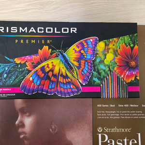 프리즈마 Premier 유성색연필 150색팝니다