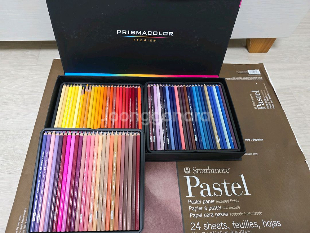 프리즈마 Premier 유성색연필 150색팝니다--3