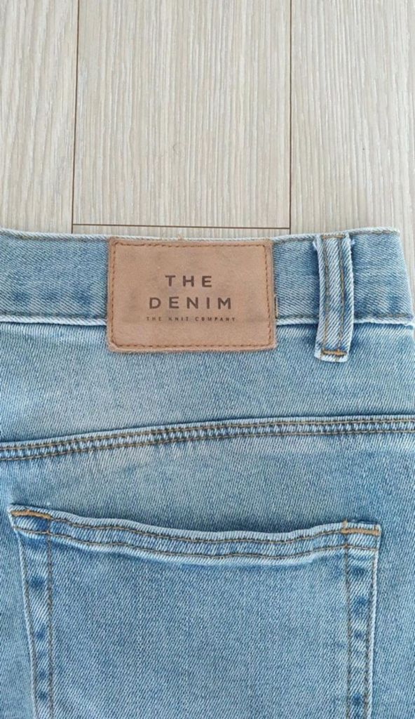 무신사 더니트컴퍼니 연청 워싱데님 레귤러 청바지31인치 이미지