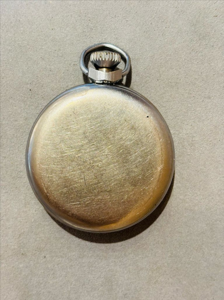 잉거솔 트라이엄프 빈티지 회중시계 이미지