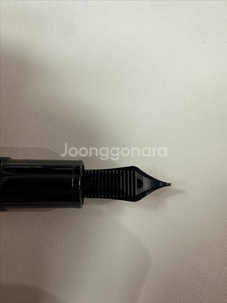 몽블랑 마이스터스튁 솔리테어 골드리프 만년필 F닙--4