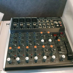 베링거 믹서 Behringer HENYX 1202SFX