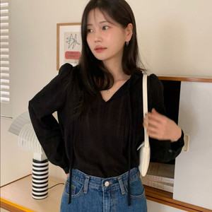 가내스라 티아 블라우스