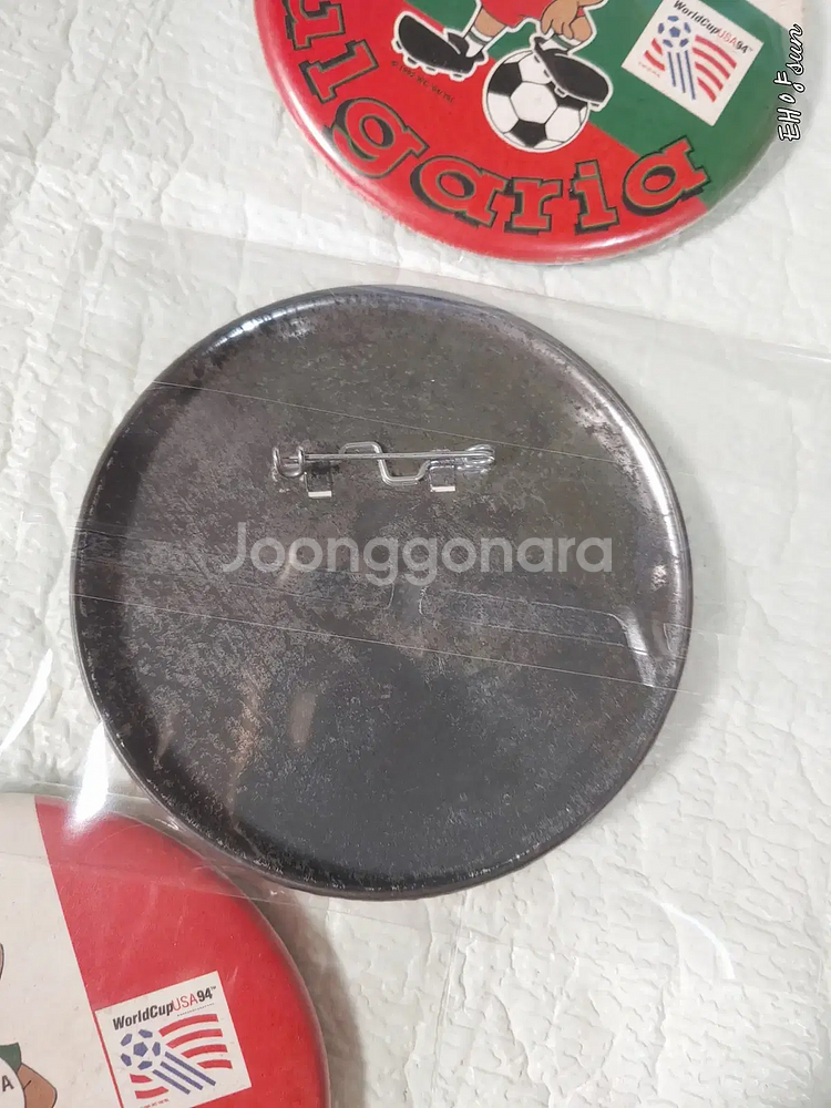 1994년 미국 월드컵 핀 뱃지 13개--9