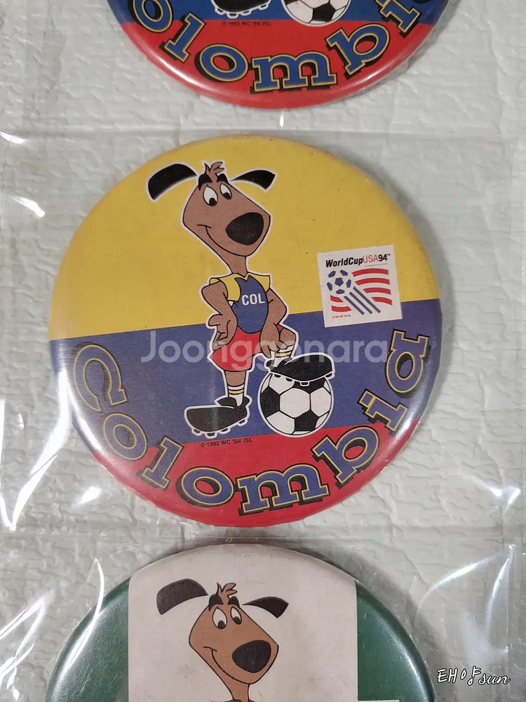 1994년 미국 월드컵 핀 뱃지 13개--8