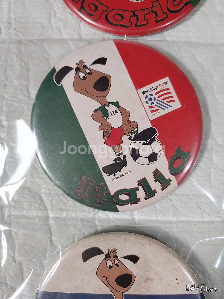 1994년 미국 월드컵 핀 뱃지 13개--5