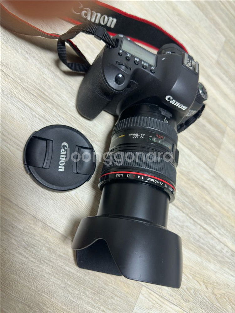 캐논EOS 6D (와이파이 사진전송가능)카메라팔아요.--1